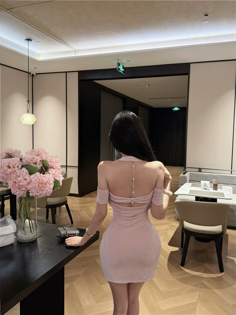 【dress】ホルターネックミニワンピース Q8560