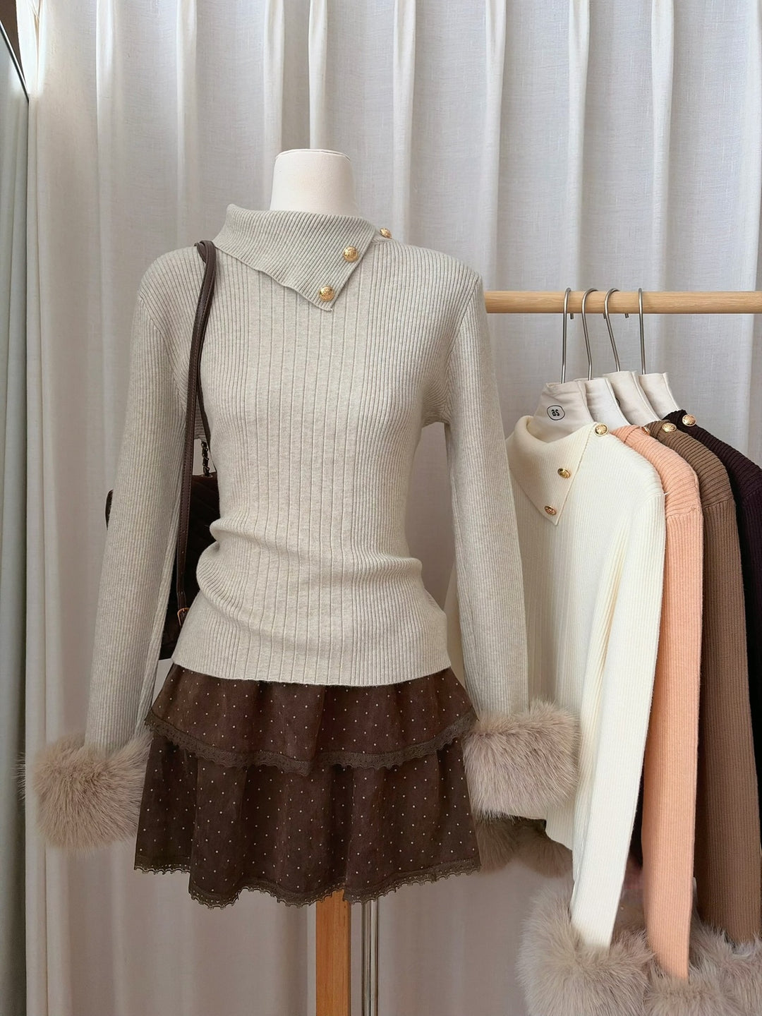 【tops】袖ファー折り襟ニットトップス Q9303