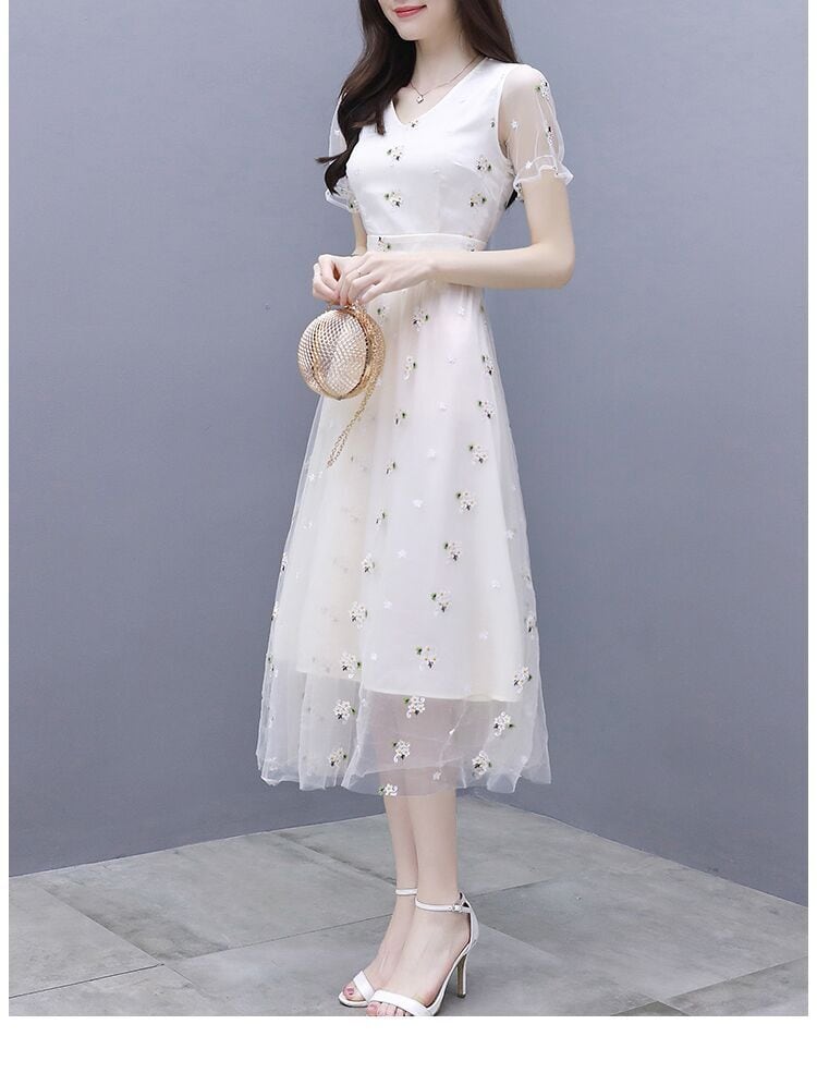 【dress】話題沸騰中 オシャレスウィート花柄ワンピース　M16806