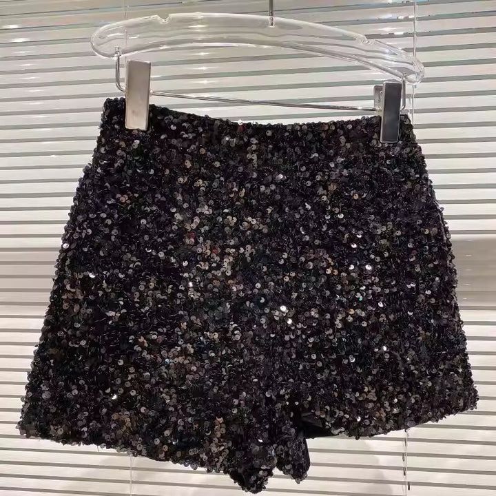 【bottoms】スパンコール付きショートパンツ Q7748