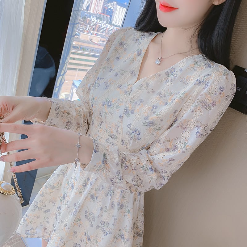 【dress】絶対流行Vネックスウィート花柄ワンピース　M17220