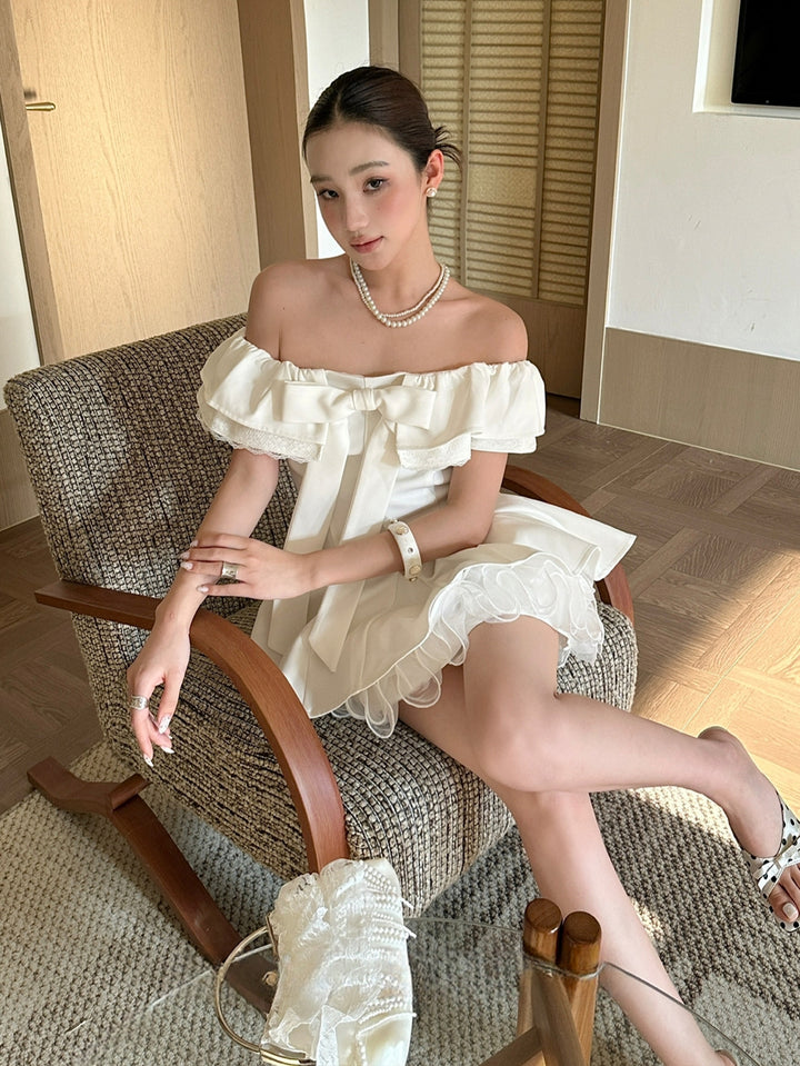 【dress】リボン付きレースドッキングミニワンピース Q8692