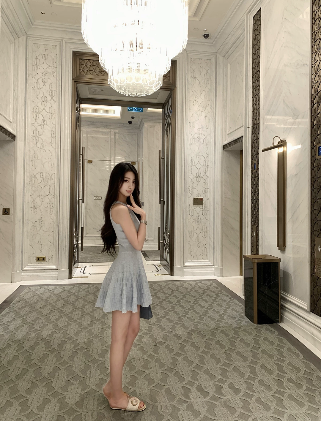 【dress】ホルターネックニットミニワンピース Q8545