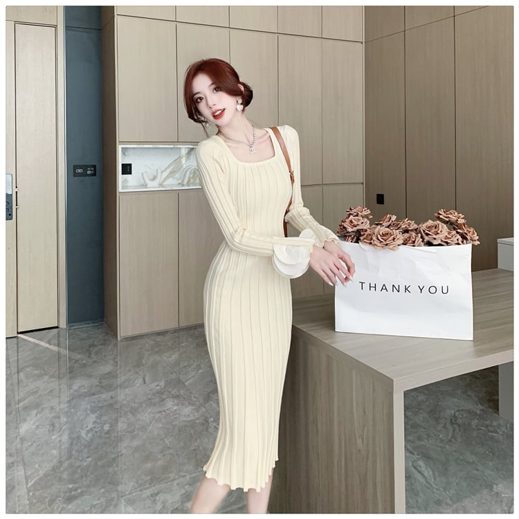 【dress】大人らしい エレガントニットワンピース　M17598