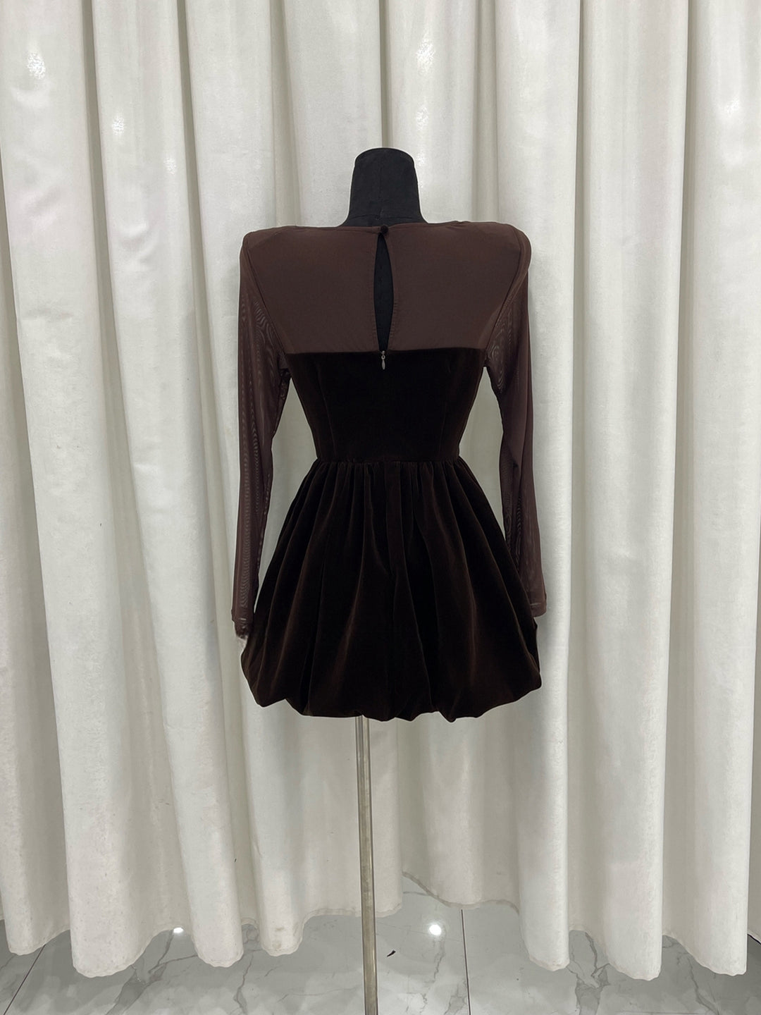 【dress】シアーチュールドッキングバルーンワンピース Q9090