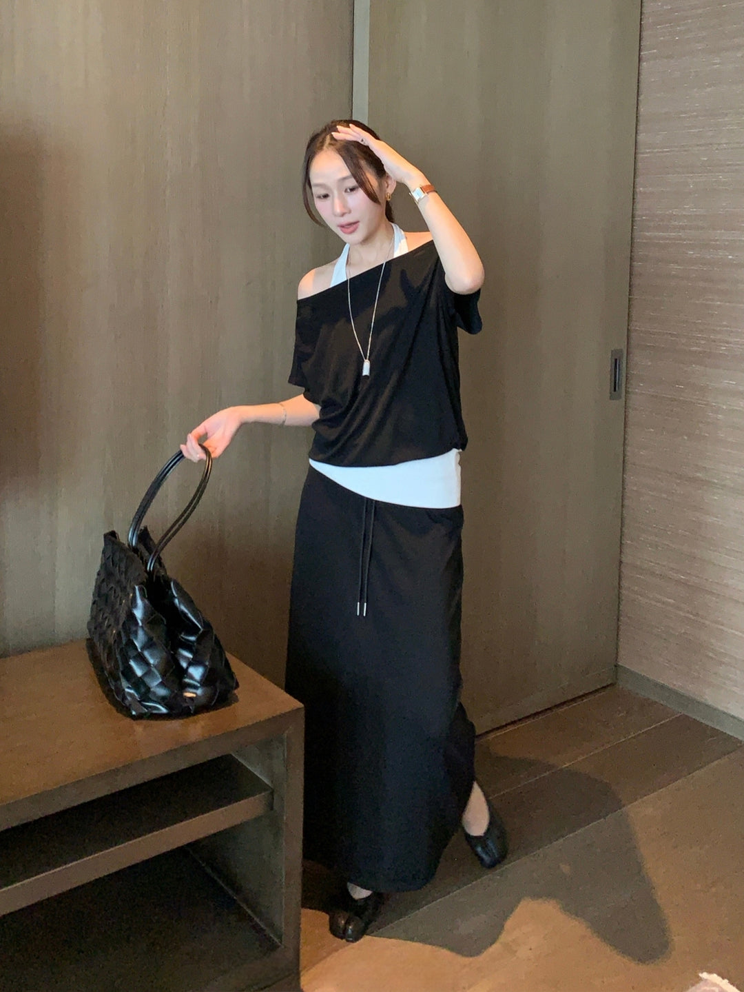 【set】ホルターネックフェイクレイヤードトップス×ロングスカートセット Q8653