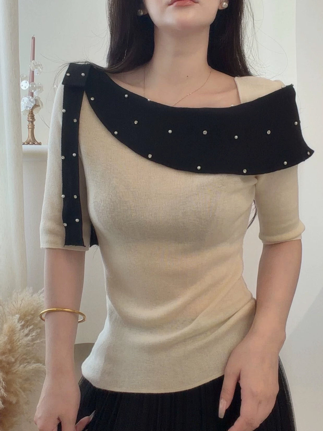 【tops】ラインストーン付きロールカラーニットトップス Q9076