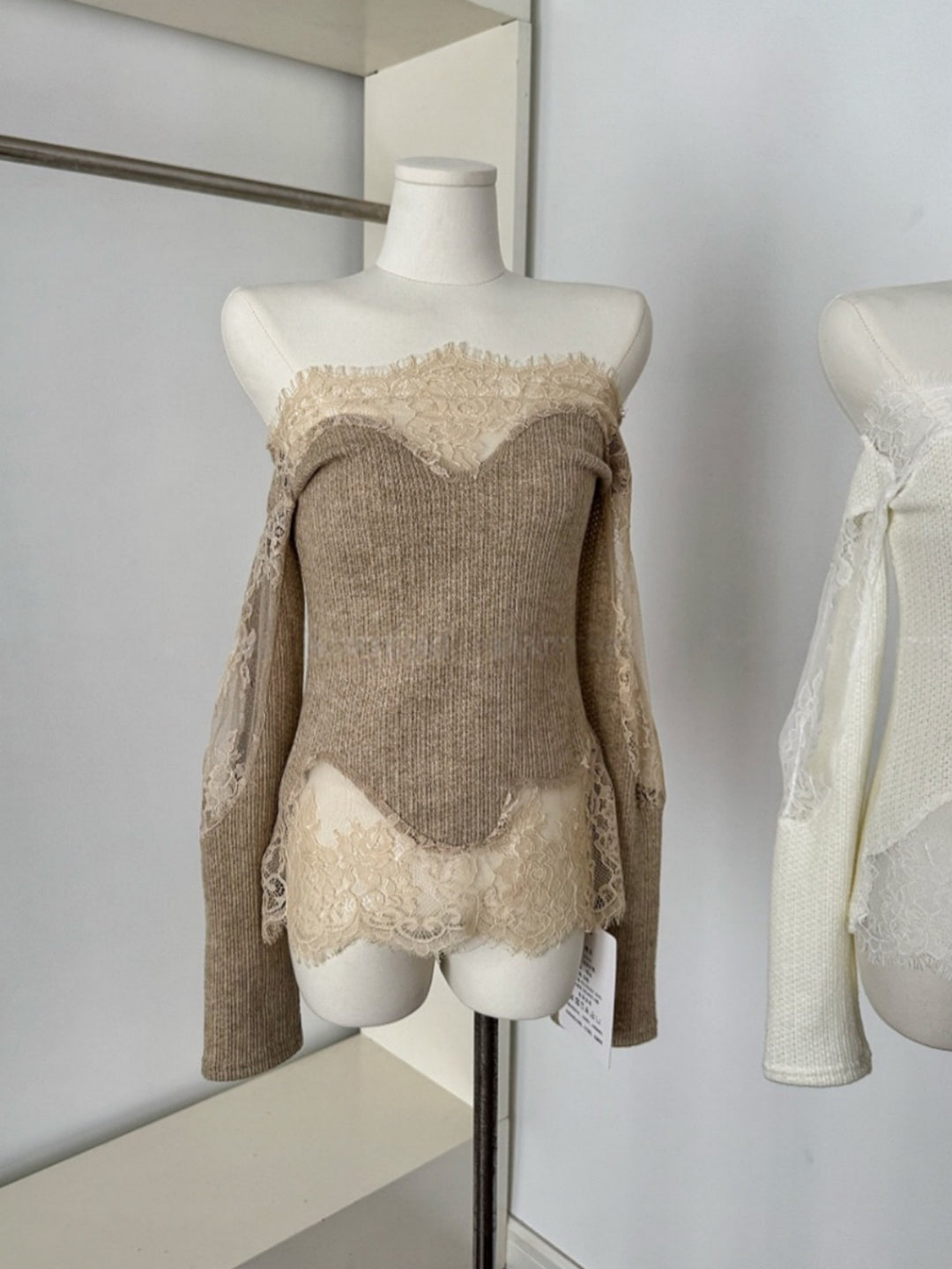 【tops】レースドッキングオフショルダーニットトップス Q9320