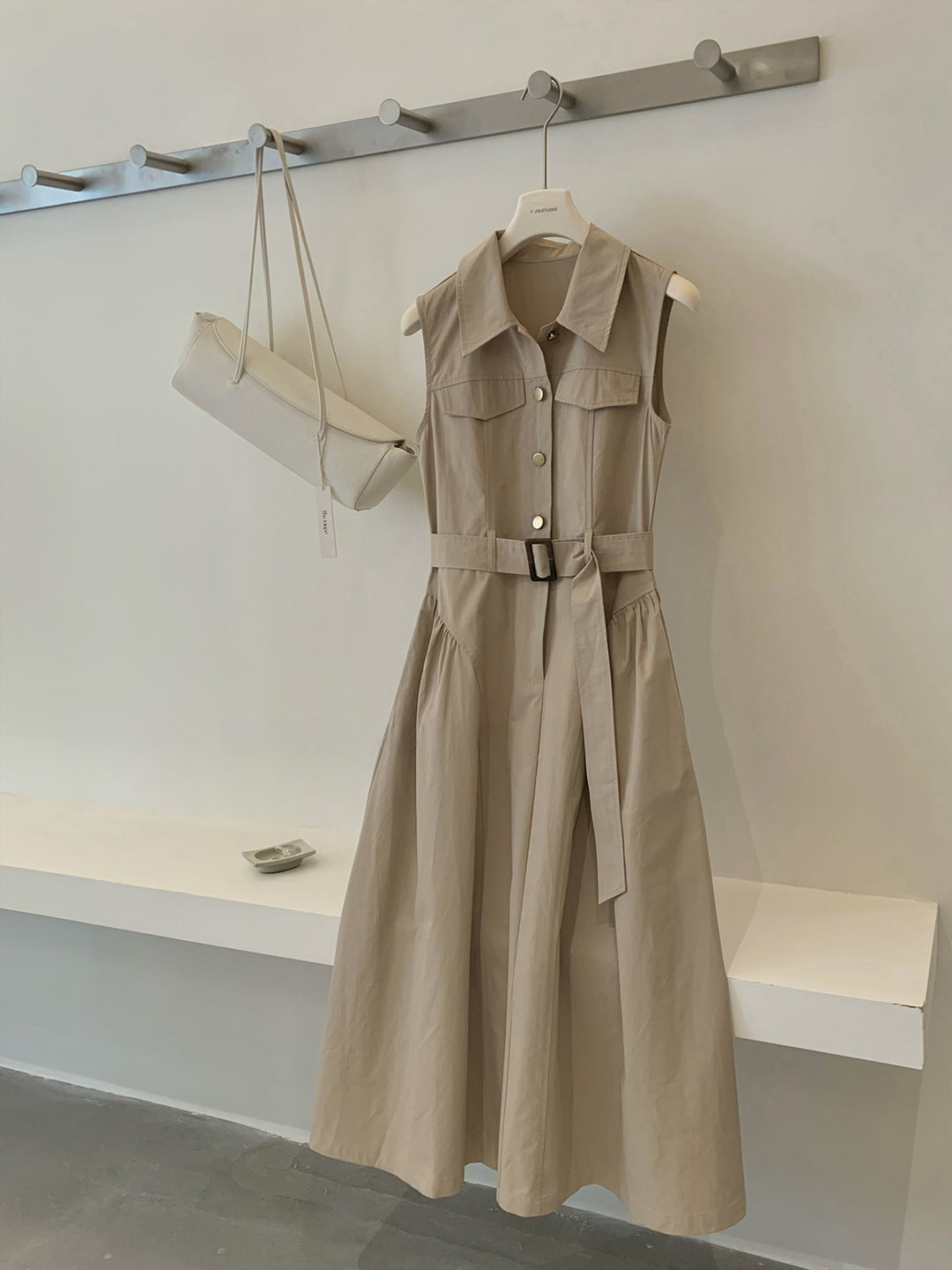 【dress】ノースリーブAラインワンピース Q8655