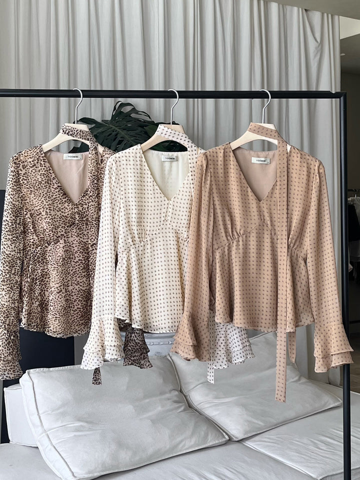 【tops】スカーフ付きvネックトップス Q9048