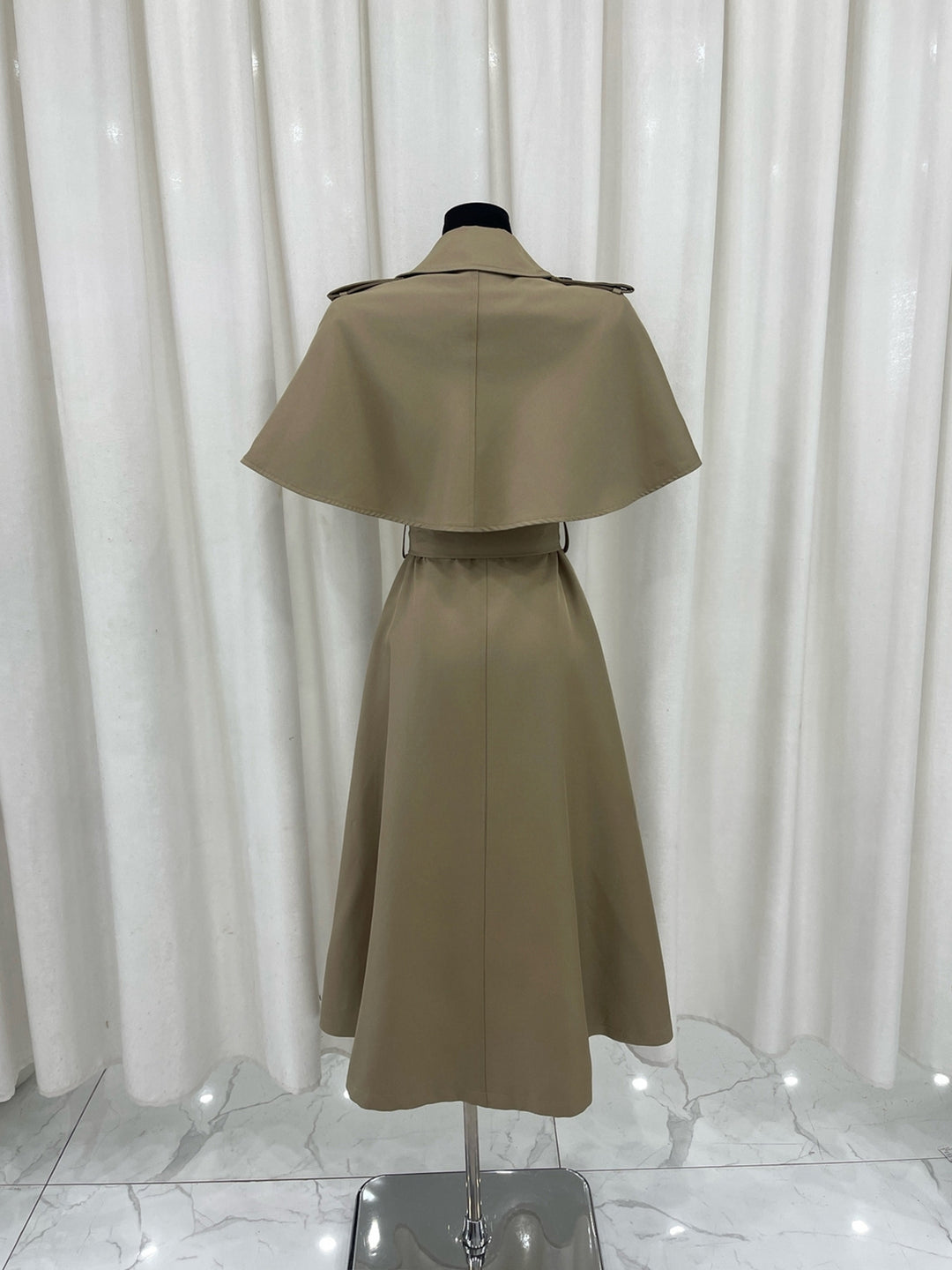 【outer】2色展開ロングコート Q9068