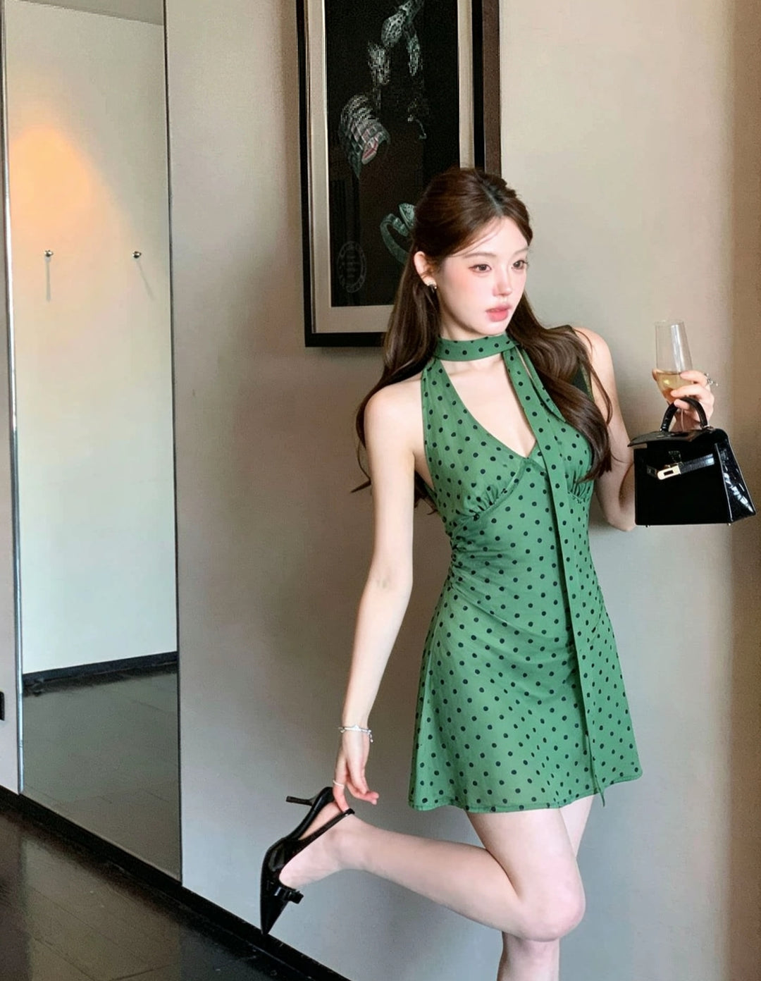 【dress】スカーフ付きドット柄ホルターネックミニワンピース Q8530