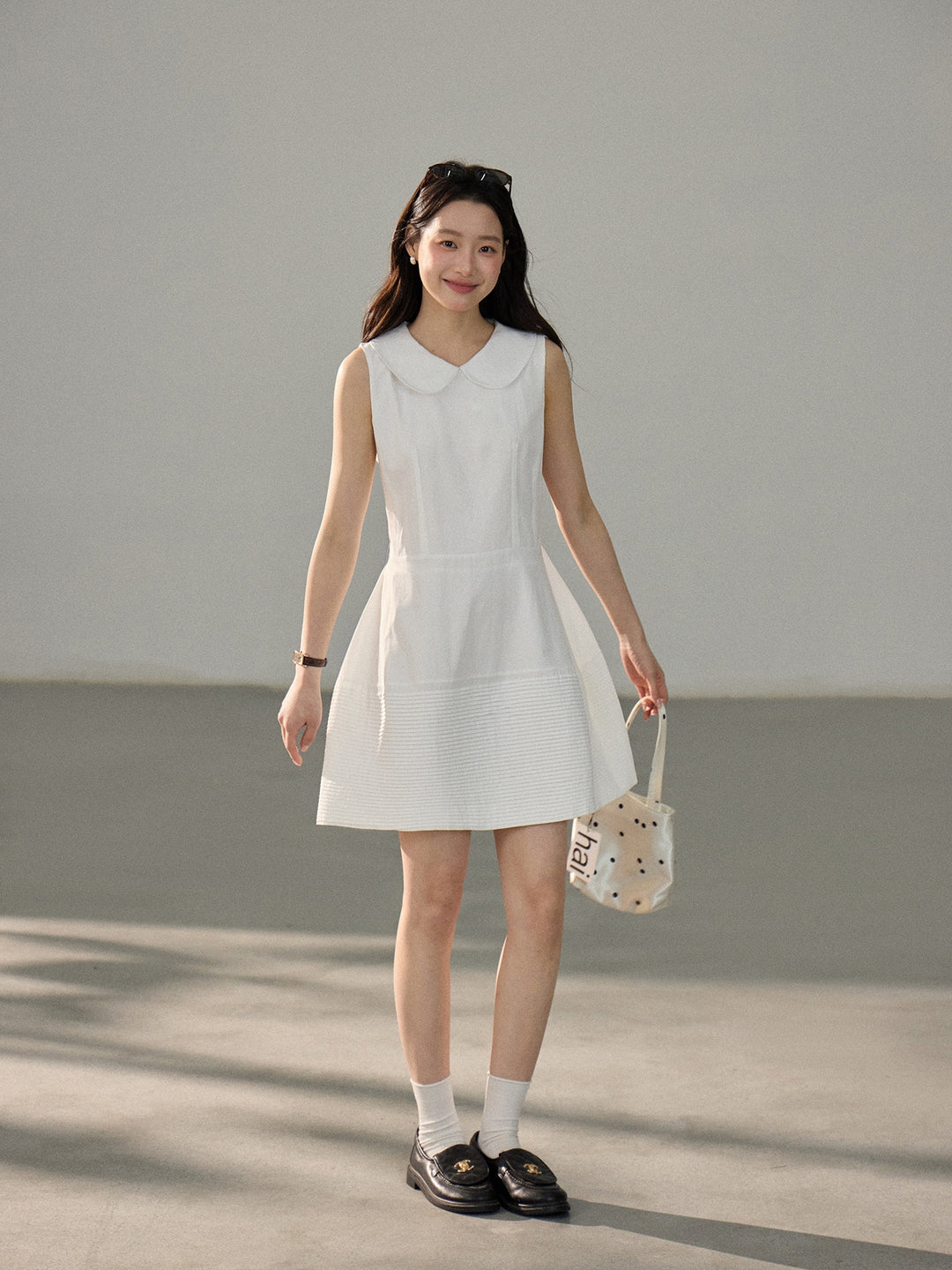 【dress】ピーターパンカラーノースリーブワンピース Q8802