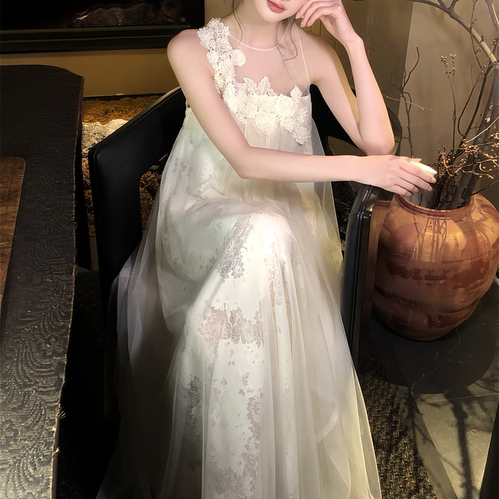 【dress】立体感フラワーノースリーブチュールワンピース Q8409