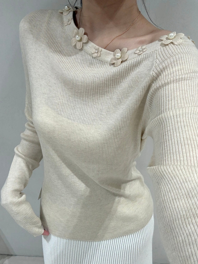【tops】立体フラワー付きニットトップス Q9159