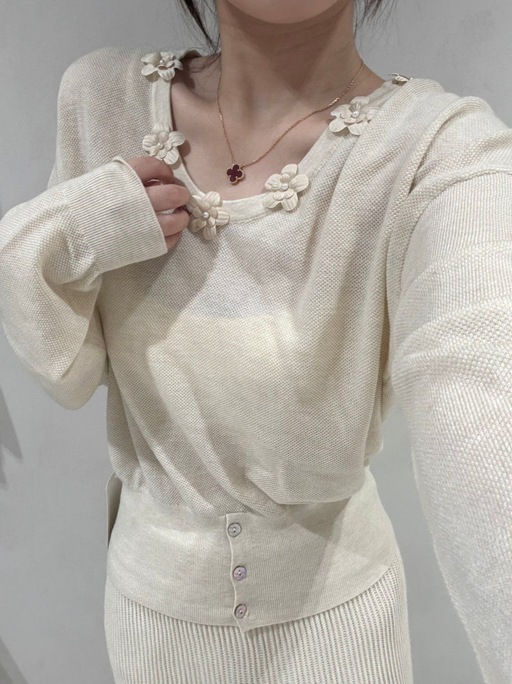 【tops】立体フラワー付きニットトップス Q9160