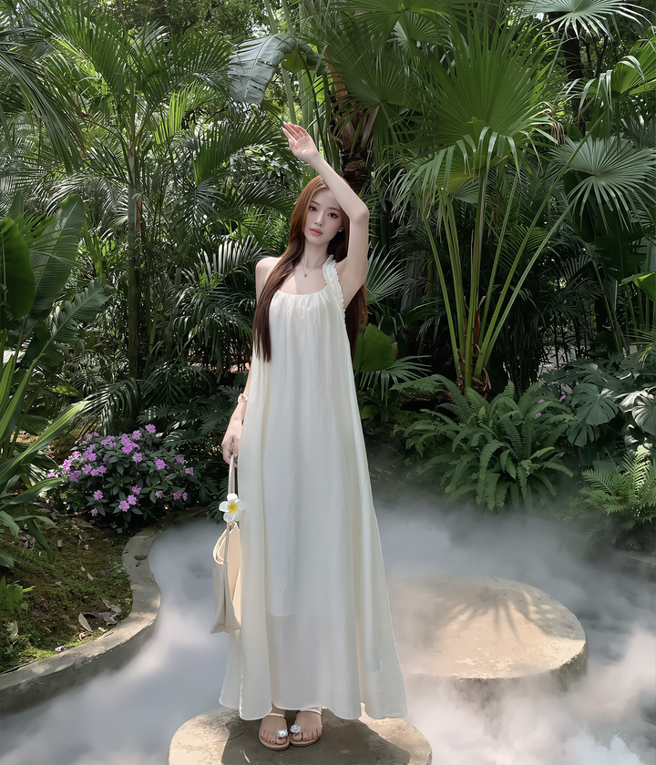 【dress】ノースリーブＴストラップバックロングワンピース Q8593