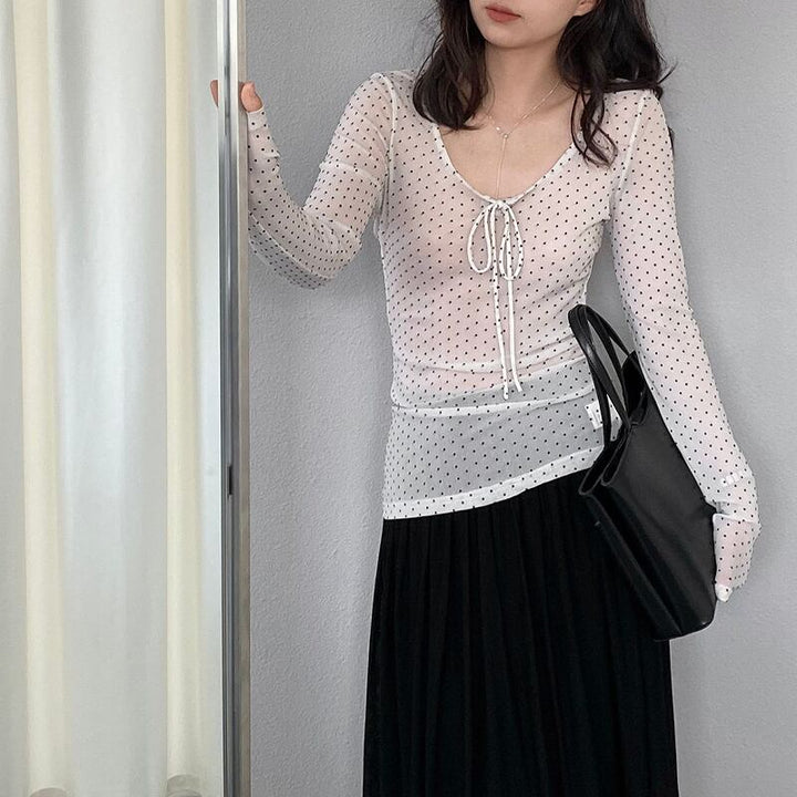 【tops】透け感ドット柄トップス Q8283