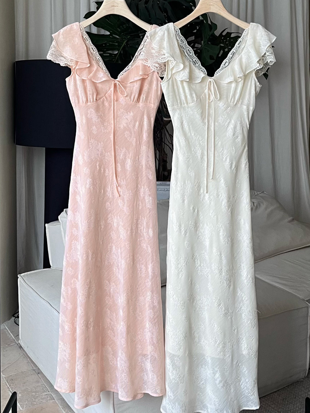 【dress】レースドッキングフラッタースリーブワンピース Q8658