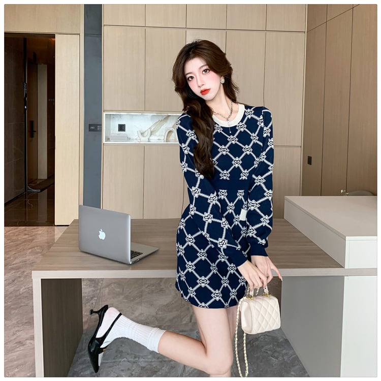【dress】クルーネックニットワンピース　M17979