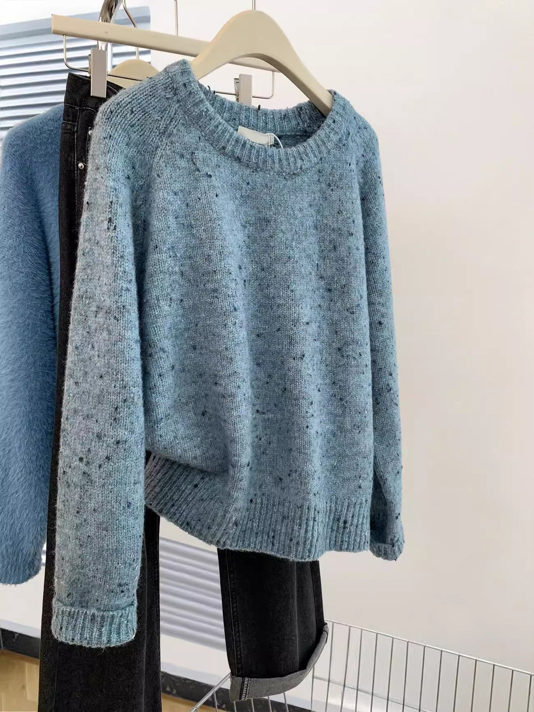 【tops】クルーネックニットセーター　M29218