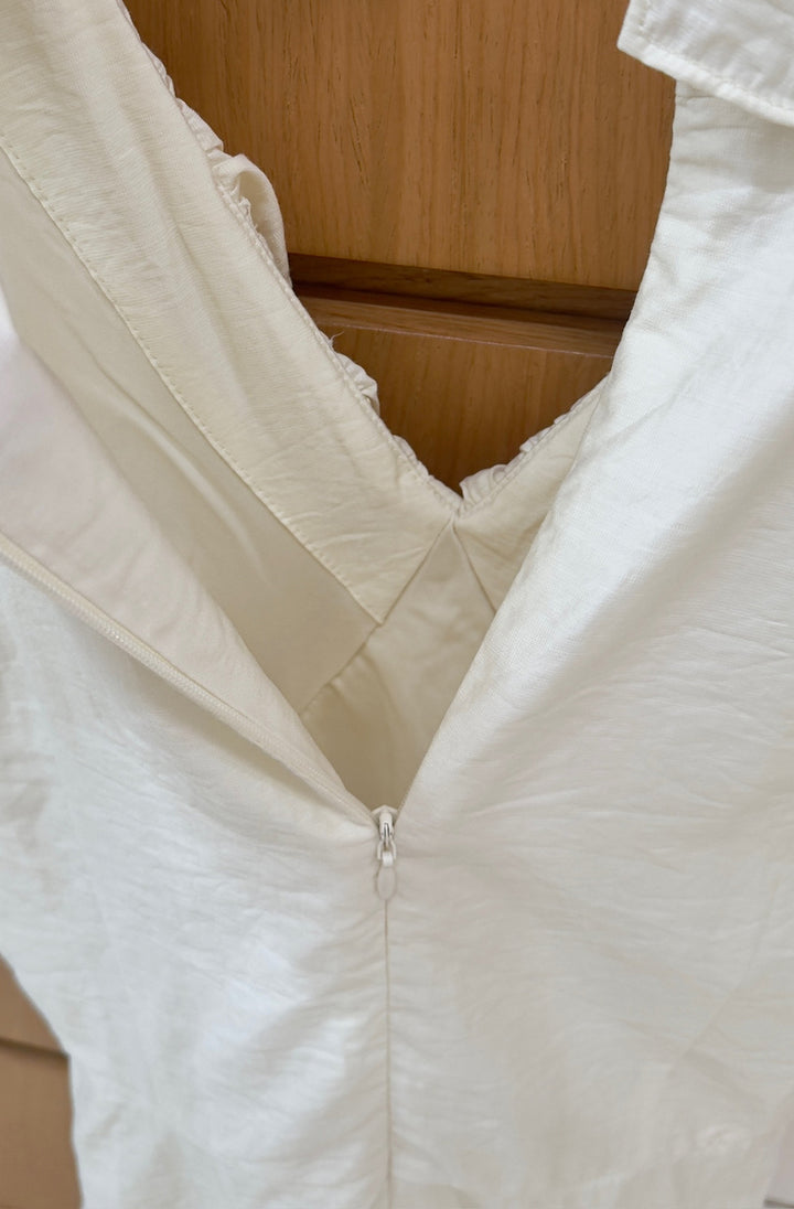 【dress】ノースリーブVネックギャザーフリルワンピース Q8678