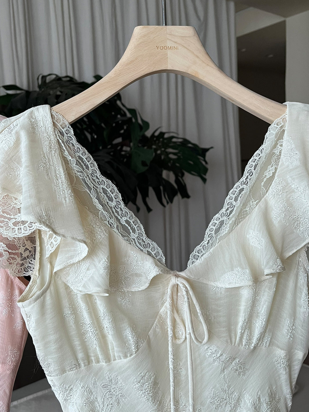 【dress】レースドッキングフラッタースリーブワンピース Q8658