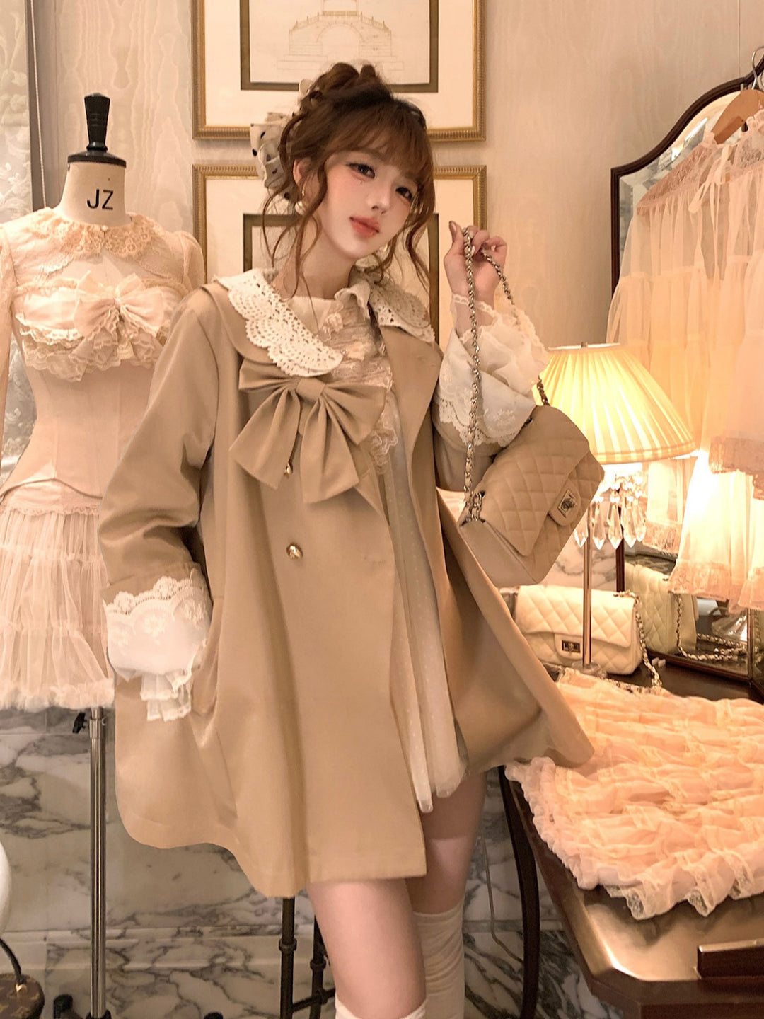 【outer】レースドッキングピーターパンカラーコート Q9276