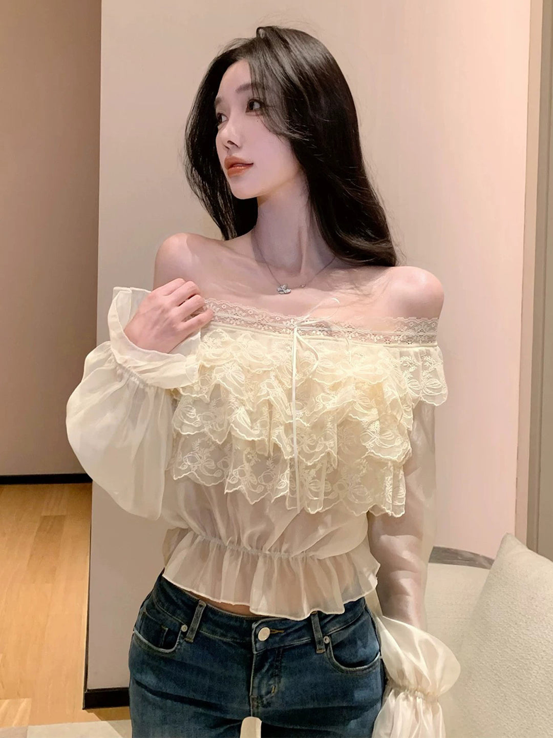【tops】オフショルダーレーストップス Q9007