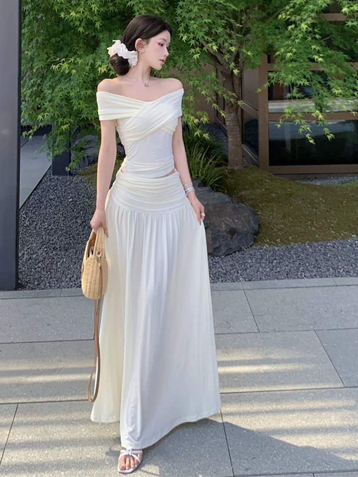 【set】クロスネックトップス×ロングスカートセット Q8566