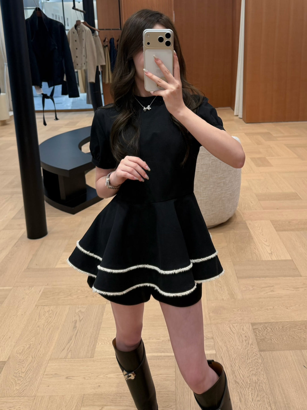 【dress】半袖ミニティアードワンピース Q9032