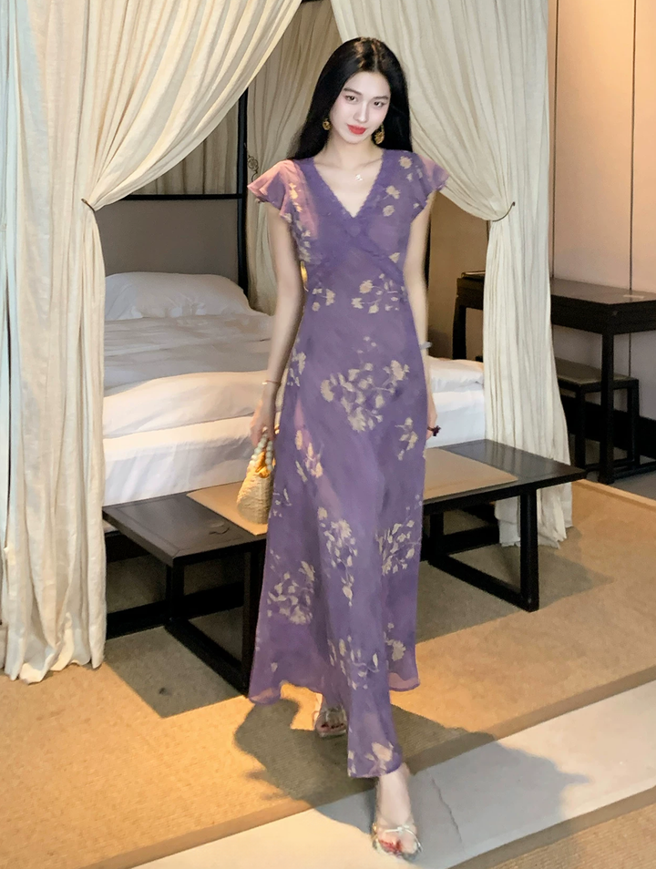 【dress】Vネックフラワー柄ロングワンピース Q8550