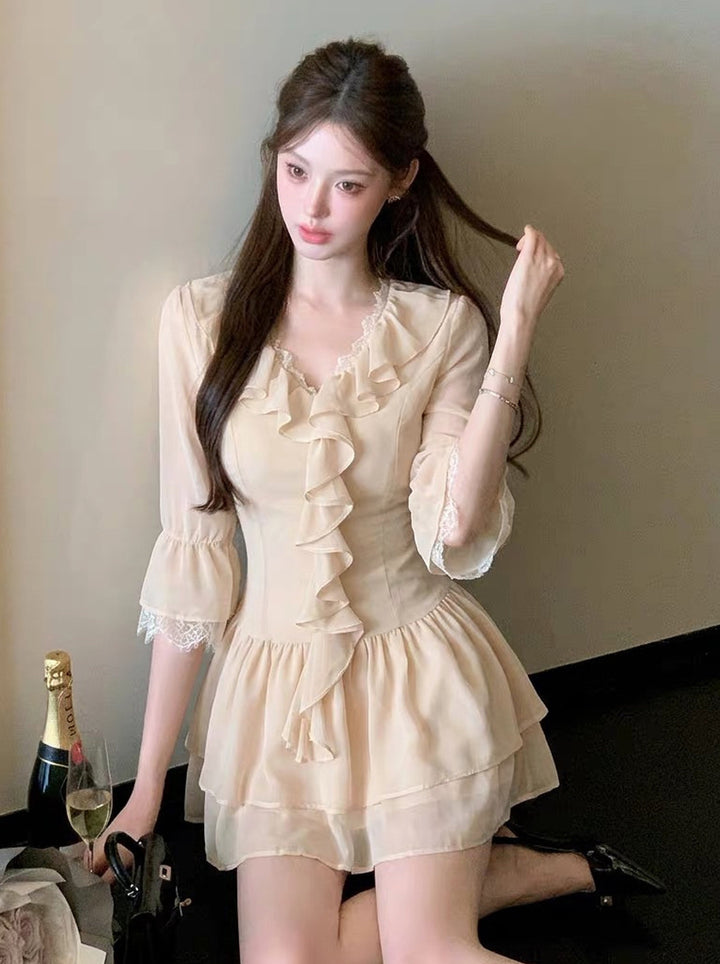 【dress】ギャザーフリルミニワンピース Q9008