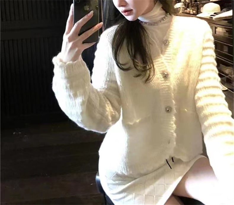 【outer】ボタンデザインニットカーディガン　M17782