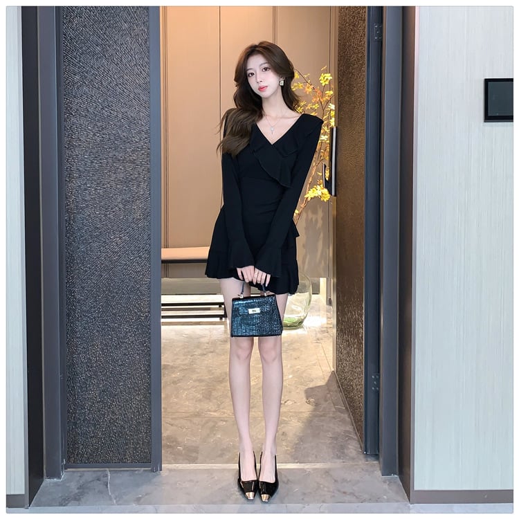 【dress】Vネックワンピース　M25324