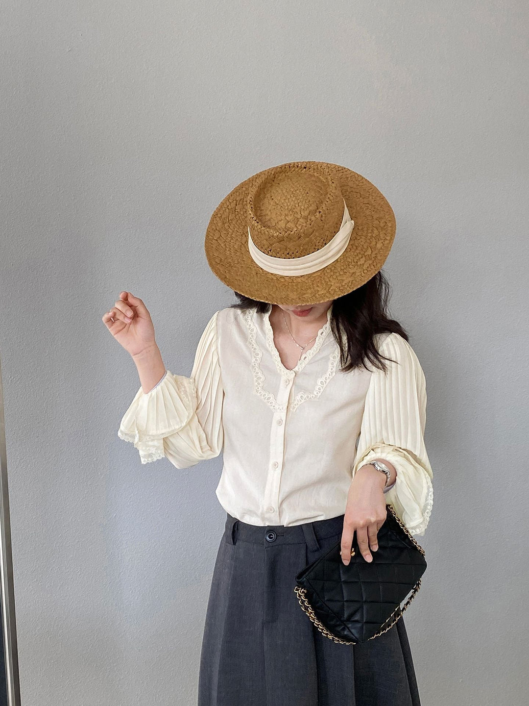 【tops】ベルシェイプカフスシャツ Q8247