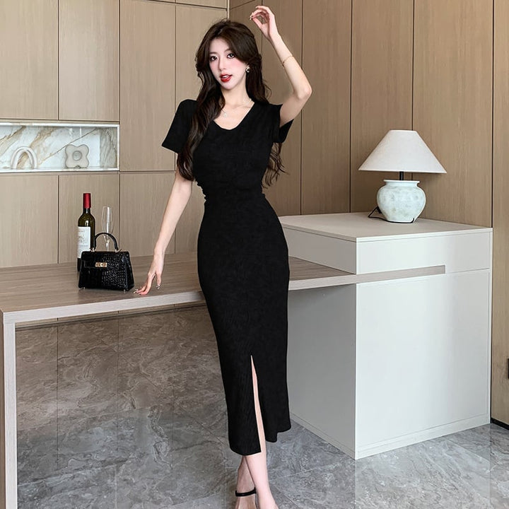 【dress】人気を独占中 ファッションスリットワンピース　M16889