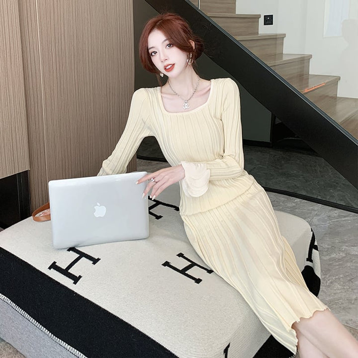 【dress】大人らしい エレガントニットワンピース　M17598