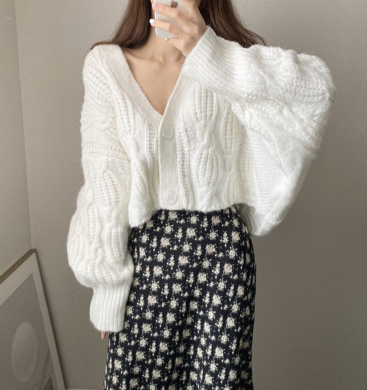 【outer】Vネックニットカーデ　M26658