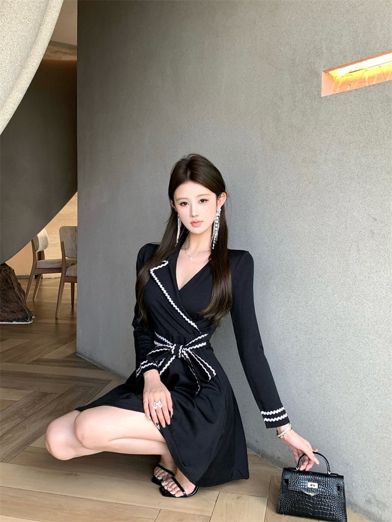 【dress】Vネックワンピース　M26912