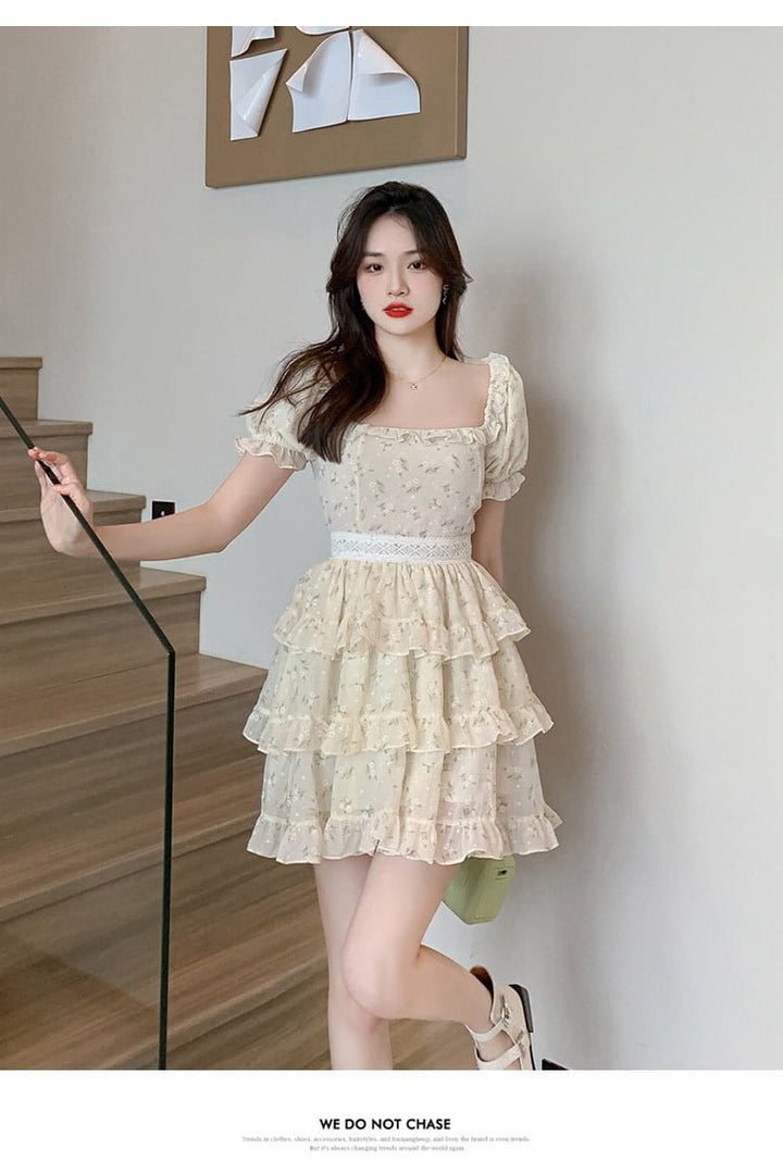 【dress】細身効果抜群♪スウィート花柄ワンピースオシャレ　M16846