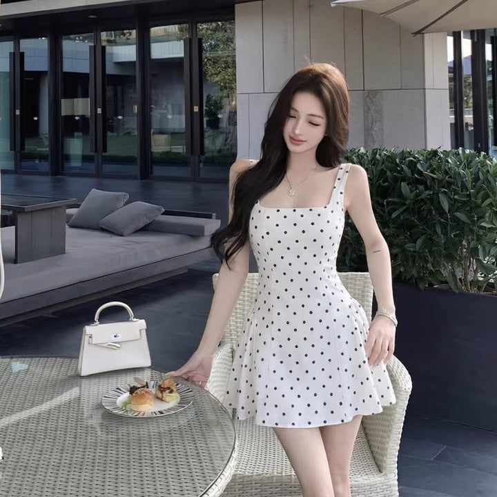 【dress】ドット柄キャミワンピース Q8258