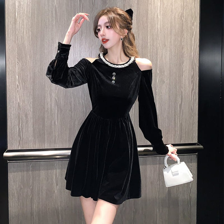 【dress】オフショルダーワンピース　M18564