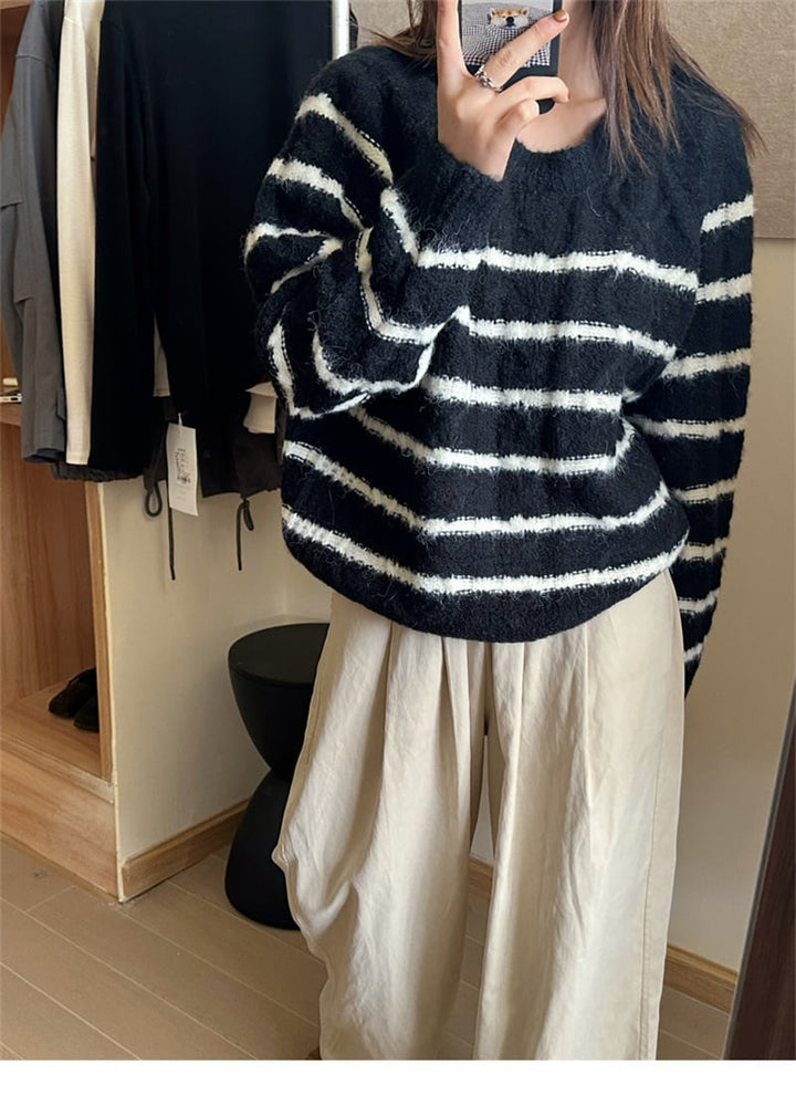【tops】ボーダー柄ニットセーター　M19330