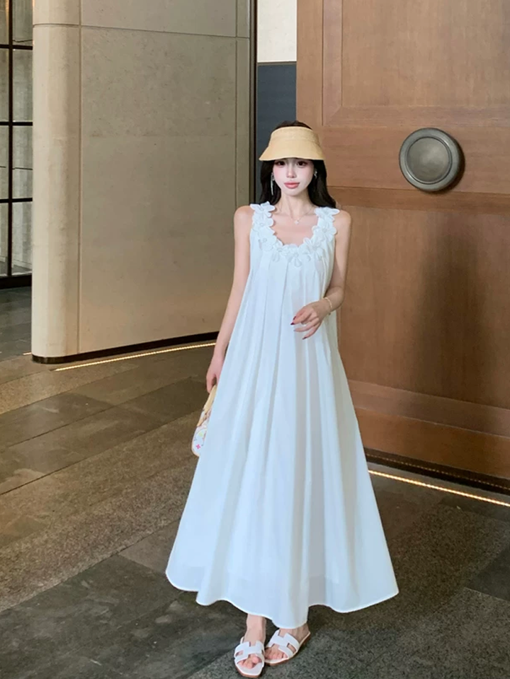 【dress】立体感フラワーロングキャミワンピース Q8570