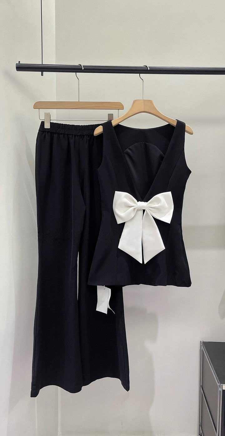 【set】バックリボンノースリーブトップス×フレアパンツセット     N3572