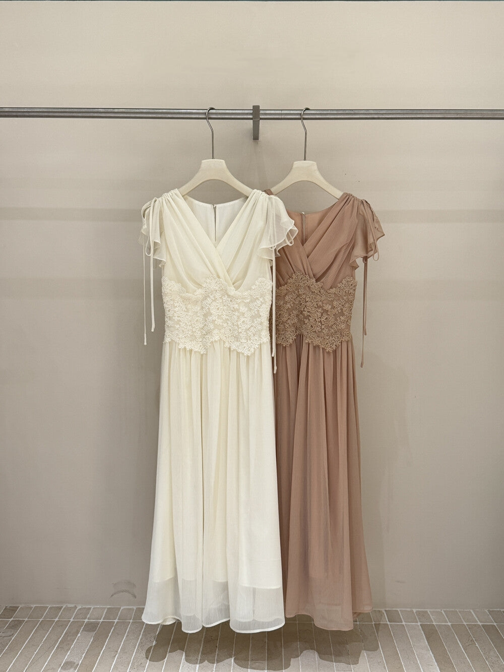 【dress】ウエストレースロングワンピース　K0585
