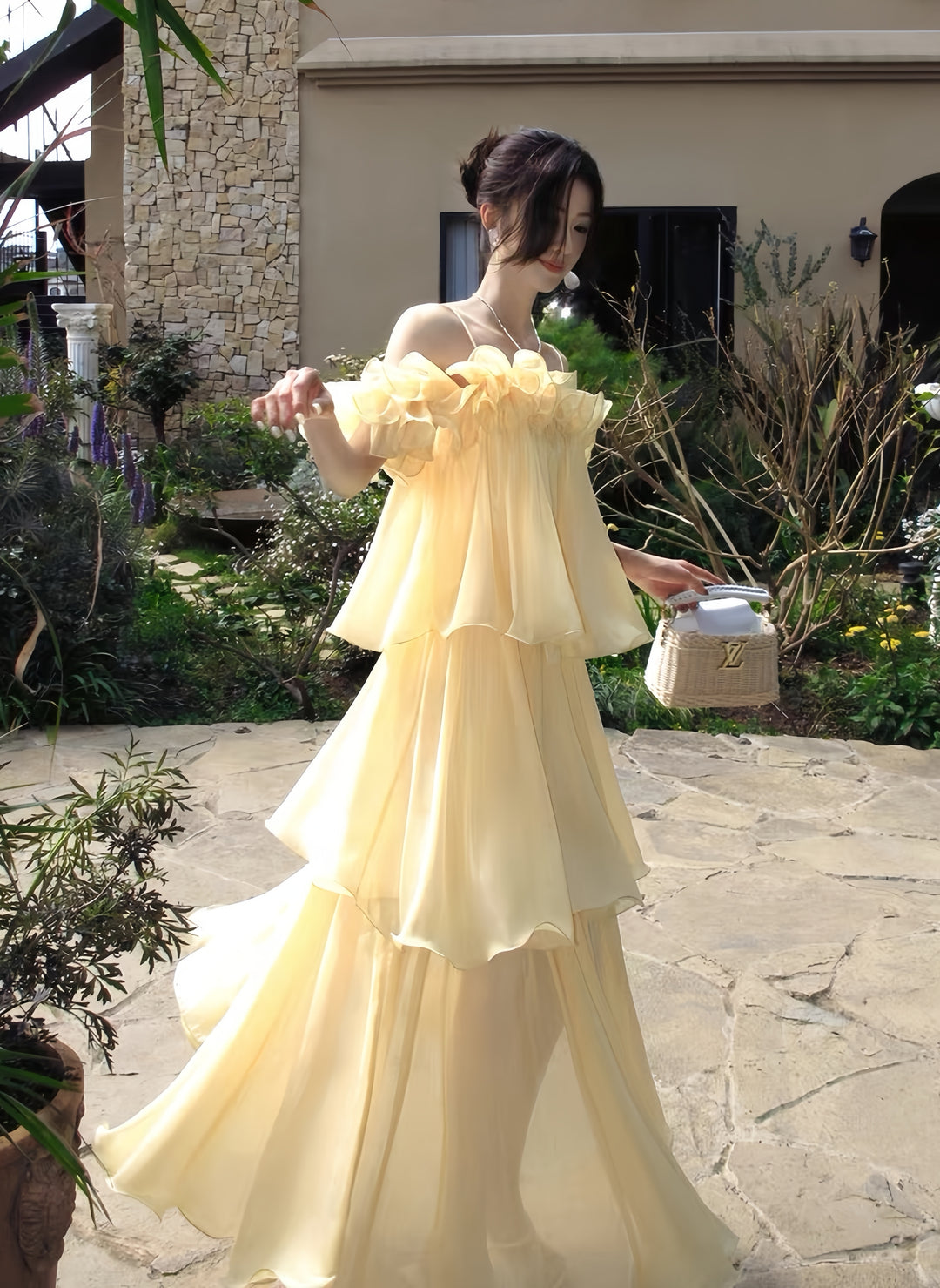 【dress】ラッフルティアードロングワンピース　K0587