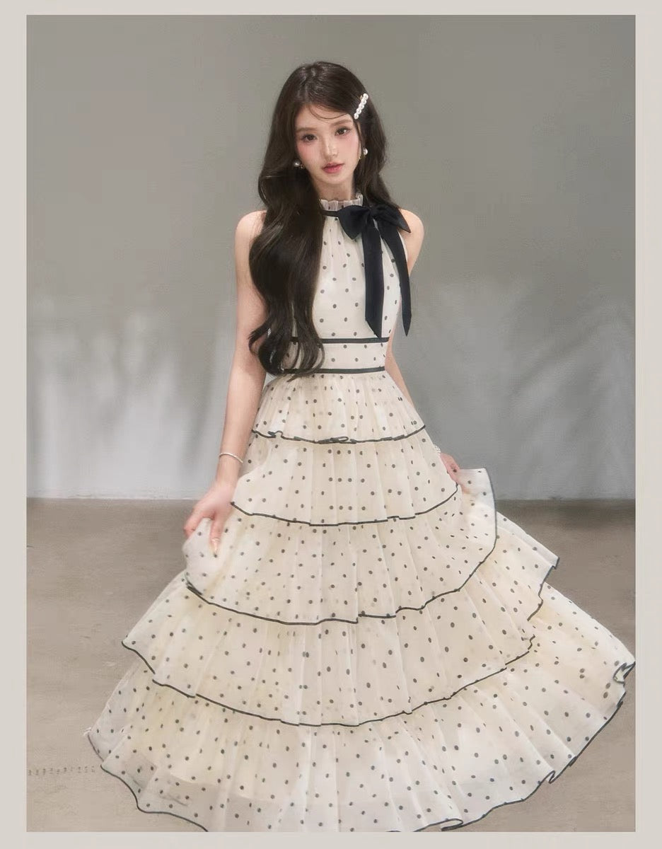 【dress】ドット柄リボンティアードロングワンピース　N3685