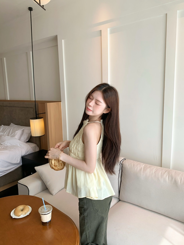 【tops】ホルターネックシャーリングトップス   N3688